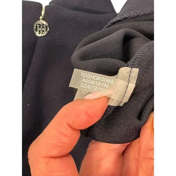 Tommy Hilfiger Size M Blue & White Striped Sheath Dress Womens stretch comfort - Picture 5 of 8